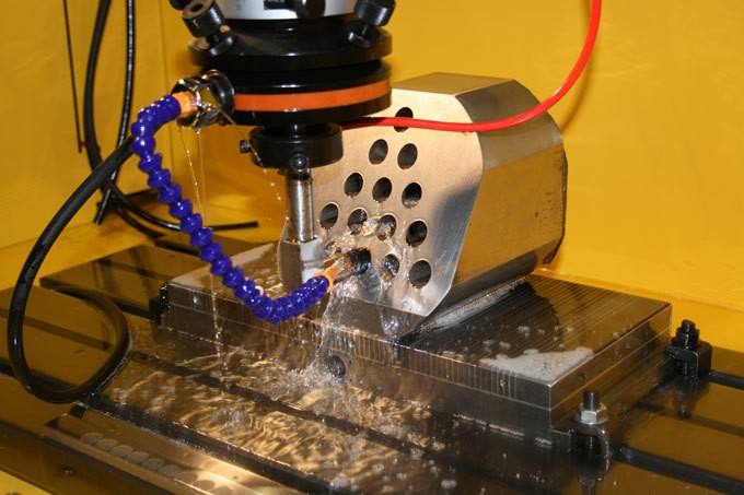 深孔钻床使用中的注意事项和主要问题知识汇总_加工