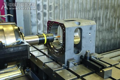 瓦尔特的螺纹挤压丝锥在巴特迪本的Profiroll改善加工稳定性 - 中国刀具商务网cut35.com