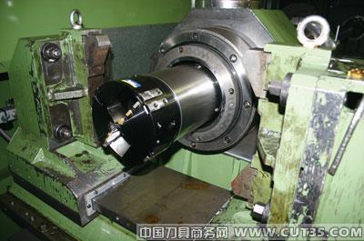 钻削的惊人尺寸 深孔加工技术的发展