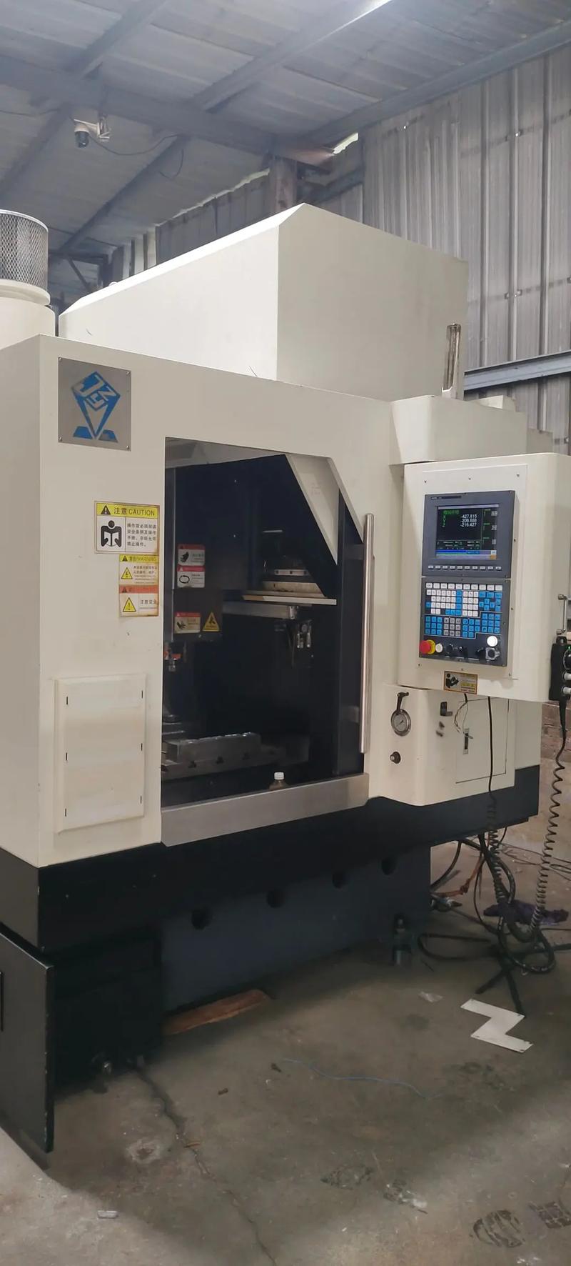 深孔钻 #深孔钻加工 #深孔钻床 新到一台金钊宇760立